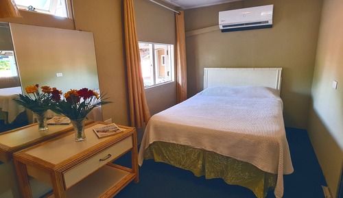 Comfort-Apartment (ONE BEDROOM APT 2)