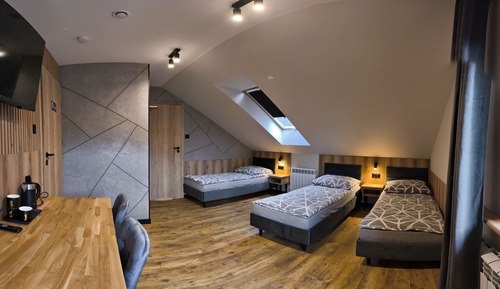 Standard-Dreibettzimmer, 3 Einzelbetten, mit Bad