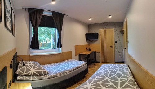 Doppelzimmer, mit Bad, Gartenblick