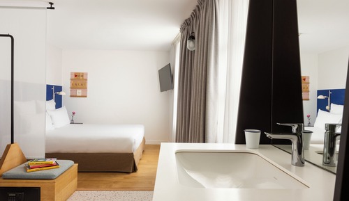 Doppel- oder Zweibettzimmer, Blick auf den Innenhof (no elevator)