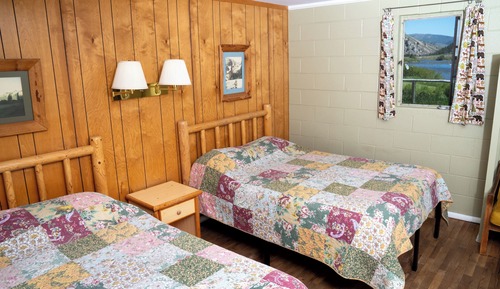 Traditional-Ferienhütte, Flussblick