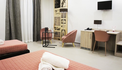 Comfort-Dreibettzimmer, Mehrere Betten, Stadtblick (LA FERROVIA)