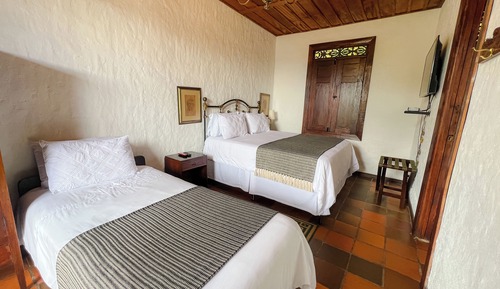 Basic-Dreibettzimmer