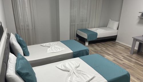 Basic-Dreibettzimmer