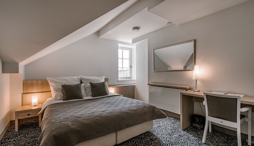 Standard-Doppel- oder -Zweibettzimmer, 1 Doppelbett oder 2 Einzelbetten, Nichtraucher