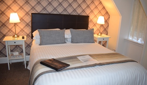 Standard-Doppelzimmer, mit Bad (Standard Double Room Ensuite 4 )
