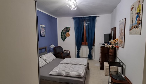 Doppelzimmer, 1 Schlafzimmer, eigenes Bad, zum Garten hin