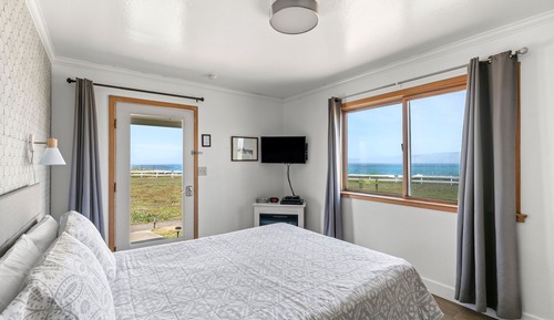 Romantisches Zimmer, 1 Queen-Bett, Kamin, Meerblick (No Pets Allowed)