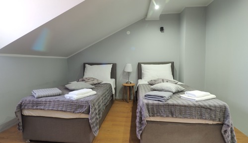 Exclusive-Zweibettzimmer, 2 Einzelbetten (5)