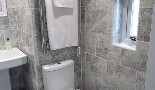 Comfort-Doppel- oder -Zweibettzimmer