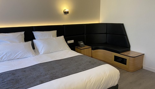 Classic-Doppel- oder -Zweibettzimmer