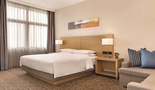 Zimmer, 1 King-Bett und Schlafsofa