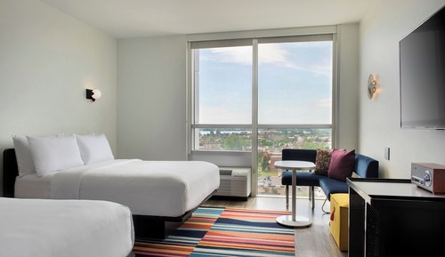 aloft, Zimmer, 2 Queen-Betten