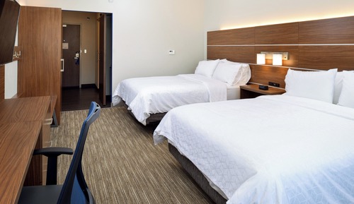 Standardzimmer, 2 Queen-Betten, barrierefrei (Mobility, Transfer Shower)