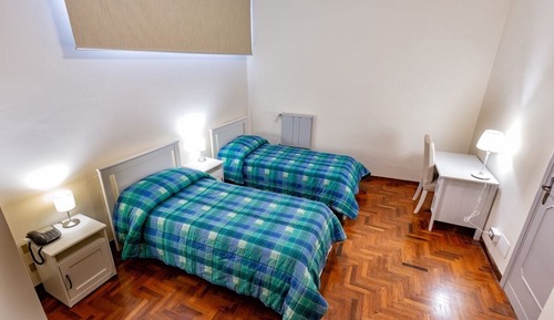 Basic-Zweibettzimmer, 2 Einzelbetten