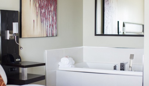 Signature-Suite, 1 King-Bett, Flussblick
