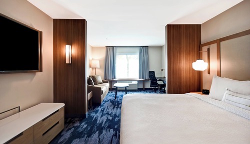 Suite, 1 King-Bett und Schlafsofa