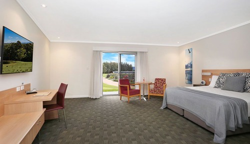 Premier-Zimmer, 1 King-Bett, Blick auf den Golfplatz