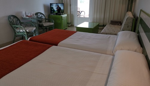 Superior-Doppelzimmer, Terrasse, eingeschränkter Meerblick