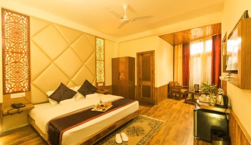 Super Deluxe Room