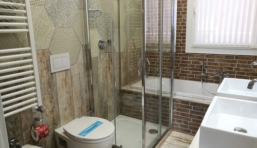 Deluxe-Zimmer, Badewanne