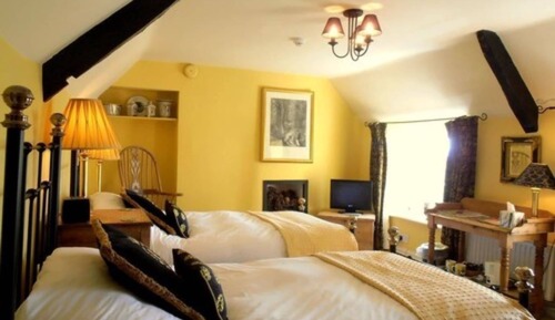 Superior-Doppel- oder -Zweibettzimmer (Room 1)