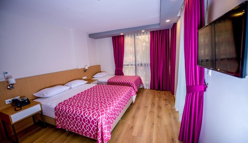 Standard-Dreibettzimmer