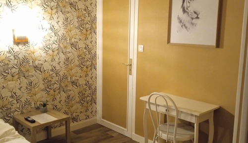 Doppelzimmer, eigenes Bad
