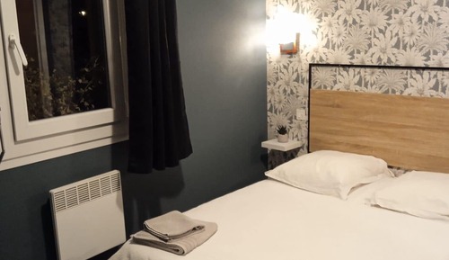 Doppelzimmer, Gemeinschaftsbad