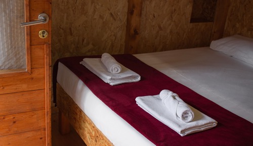 Familien-Doppelzimmer, Gartenblick, zum Innenhof hin