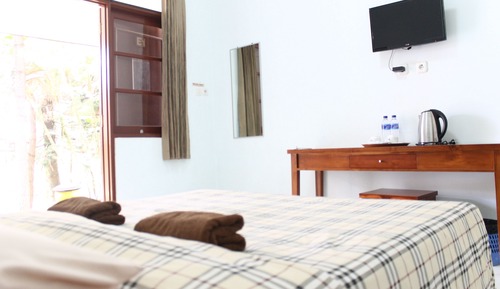 Basic-Doppel- oder -Zweibettzimmer