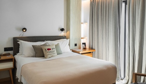 Doppelzimmer (Peer)