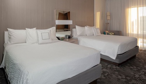 Zimmer, 2 Queen-Betten (Mobility Accessible, Tub)