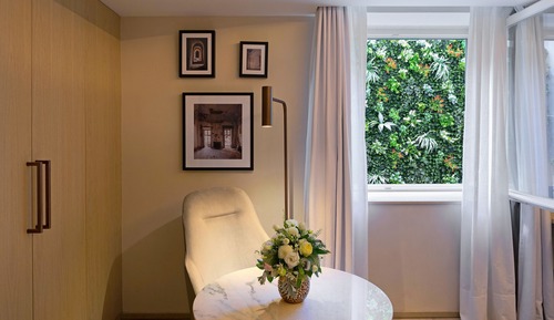 Deluxe-Doppel- oder -Zweibettzimmer