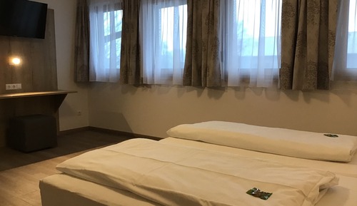 Basic-Zimmer