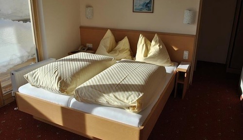 Doppelzimmer, Balkon