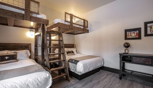 Zimmer, Mehrere Betten