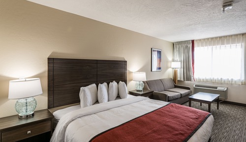 Einzelzimmer, 1 King-Bett und Schlafsofa, barrierefrei, eigenes Bad