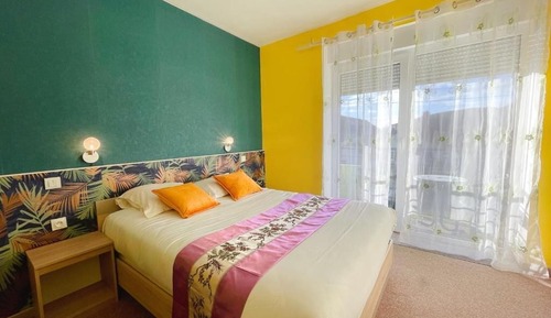 Classic-Doppel- oder -Zweibettzimmer