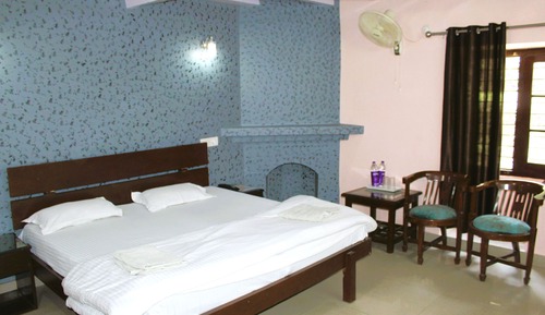 Economy-Zimmer, 1 King-Bett