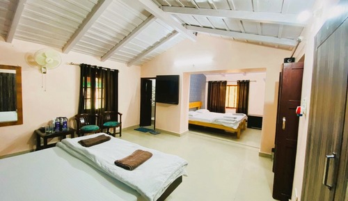 Familienzimmer, 1 Schlafzimmer, Talblick