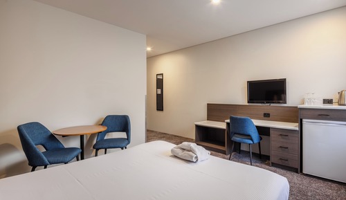 Standard Accessible King