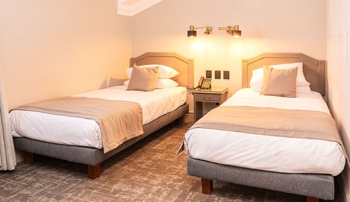 Standard-Zweibettzimmer