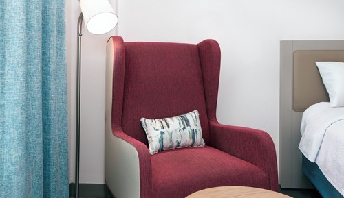 Evolution, 2 Queen-Betten