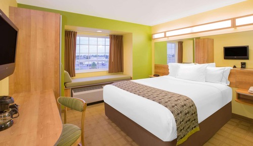 Zimmer, 1 Queen-Bett, rollstuhlgeeignete Dusche, Nichtraucher