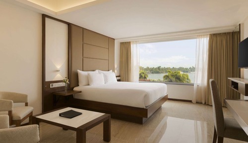 Luxury-Zimmer, 1 King-Bett, Nichtraucher, Seeblick