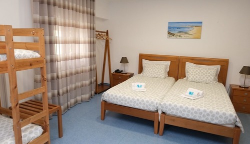 Familien-Vierbettzimmer