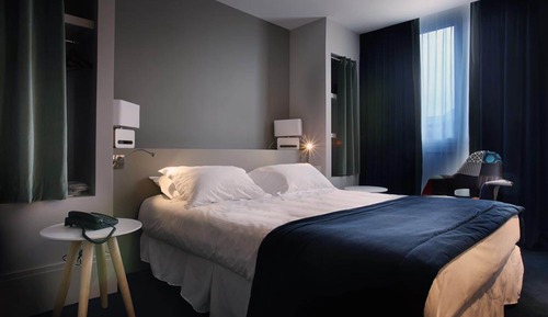 Vierbettzimmer, 2 Doppelbetten