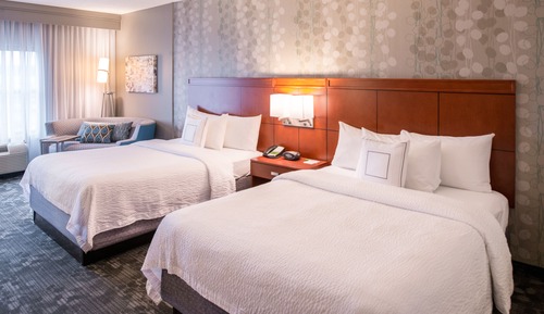 Zimmer, 2 Queen-Betten (Mobility/Hearing Accessible, Tub)