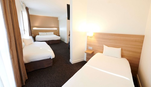 Superior-Zimmer, Mehrere Betten
